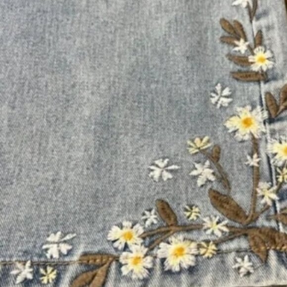 Driftwood Bambi Denim Floral Embroidered Skirt Tie Belt Light Wash 🆕⌚🏃🏻📦⚡🚚 - Picture 9 of 12